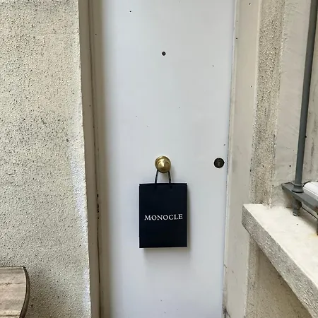 Place Center Apartment *