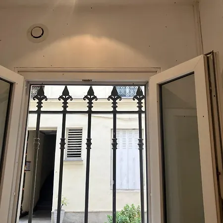 Place Center Apartment