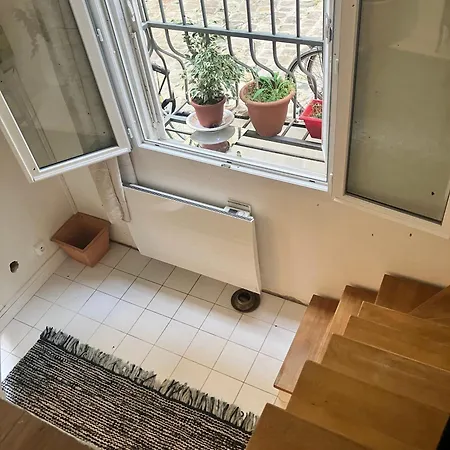 Place Center Apartment